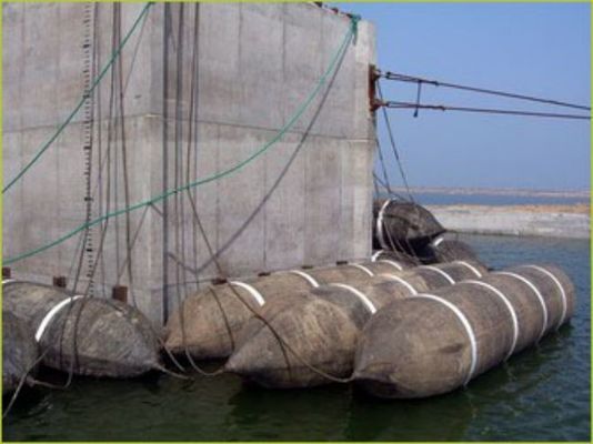 جودة  Floating Marine Salvage Airbags Natural Rubber Rescue Ship Launching مصنع